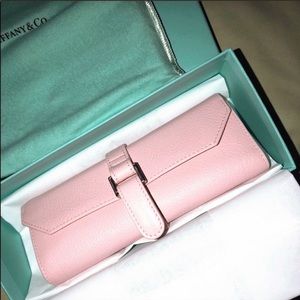 TIFFANY & CO. JEWELERY ROLL/LEATHER CASE